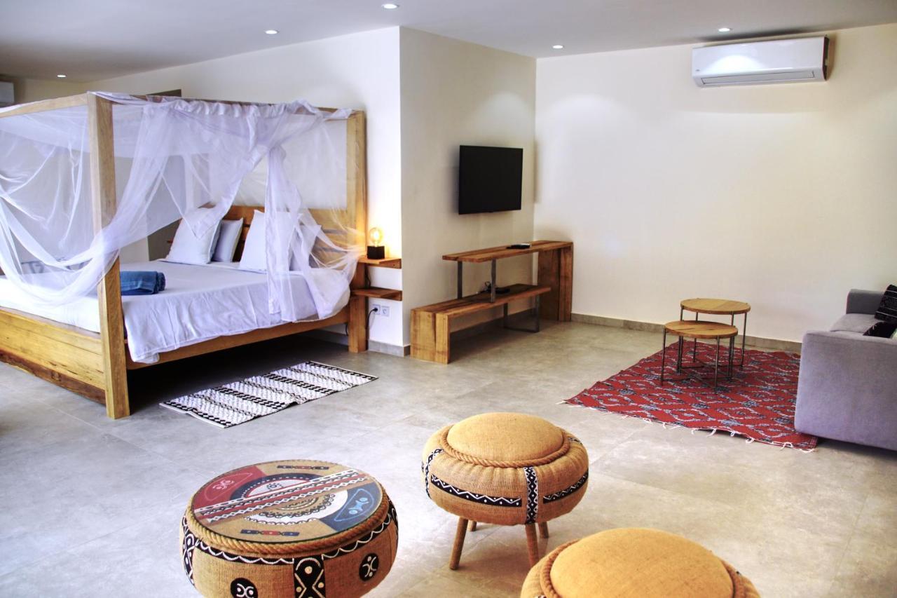 Au Paradis De Jeanne Ngaparou Ngoại thất bức ảnh