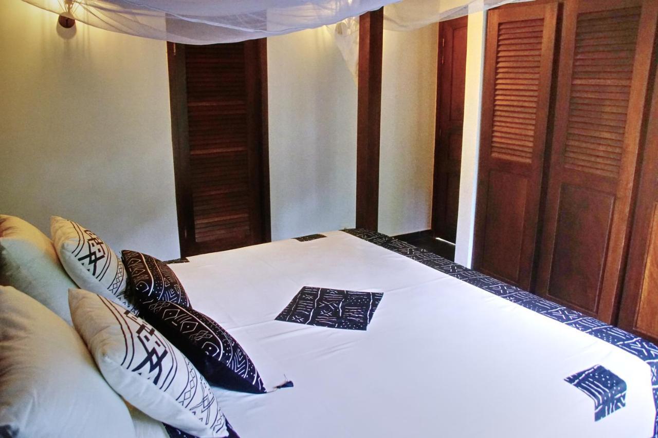 Au Paradis De Jeanne Ngaparou Ngoại thất bức ảnh